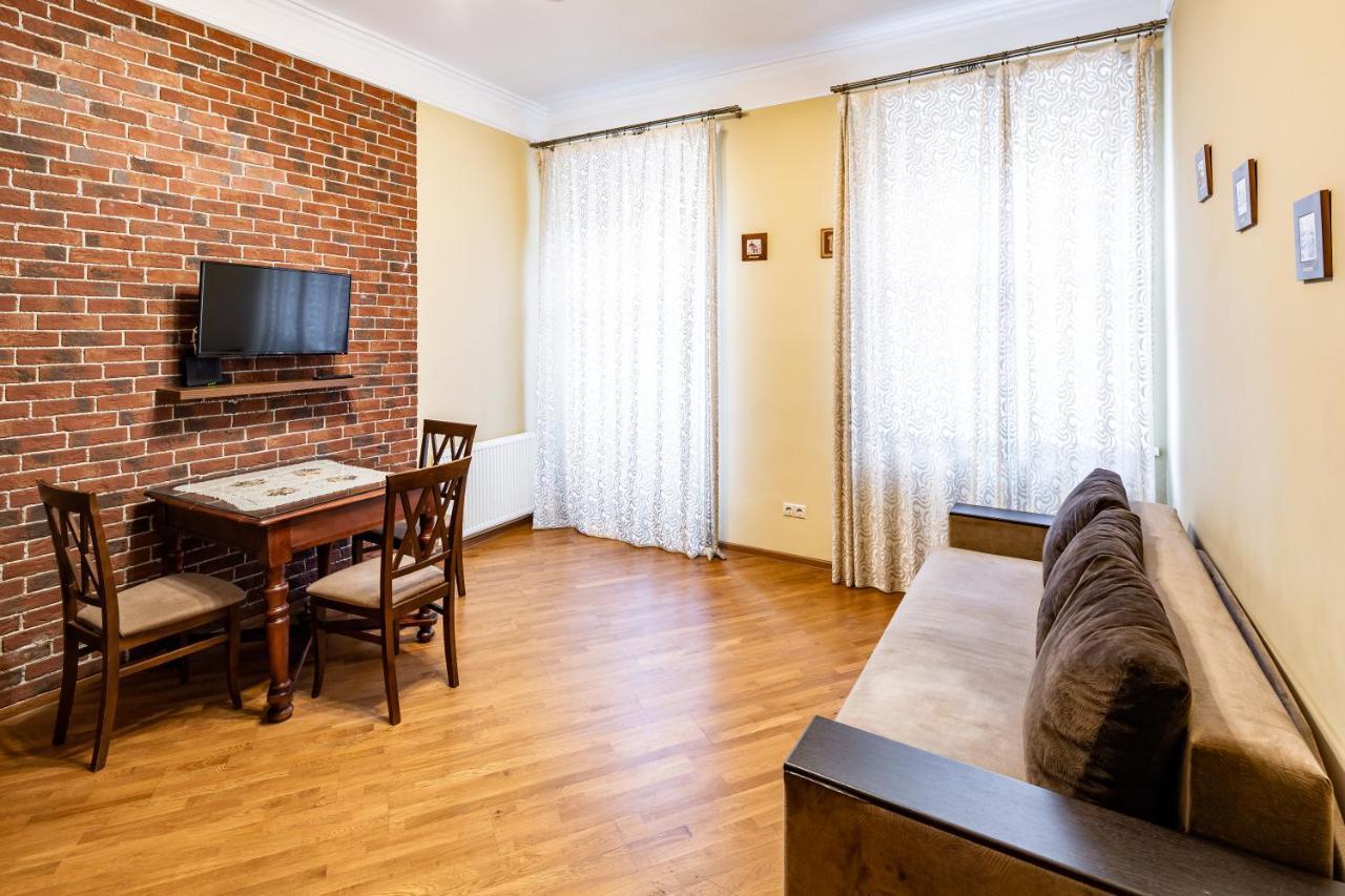 13 Franka Apartment 1 Lvov Exteriér fotografie